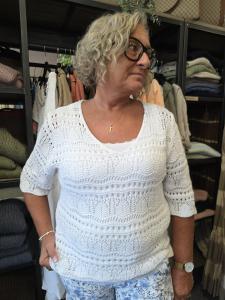 Topp Virkad, Vit Mona - Caramelle Fashion