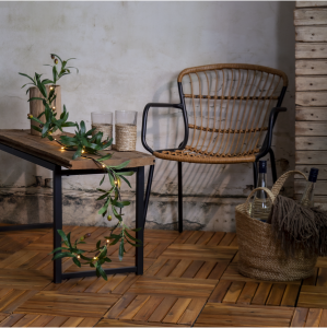 Ljusslinga Oliv, Girlang