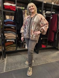 Magiskt stretchig byxa, Mullvad Plussize (Karin) - Soulful Fashion