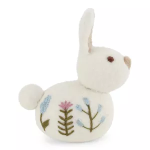 Hare Liggande, Vit med broderi - tovad ull (13415) - Én Gry & Sif