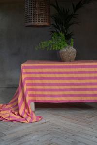 Duk, Randig Orange / Rosa, Amalia (140x300 cm)