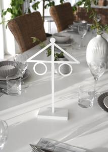 Midsommar, Stor vit midsommarstång - Storefactory