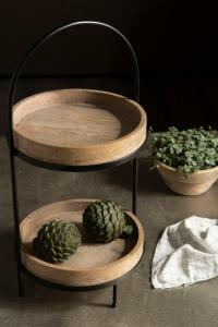 Våningsfat Trä / Svart metall - A lot