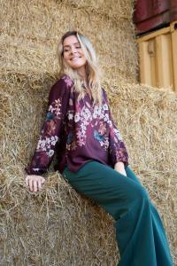 Blus, Blommig Plommon, Zendaya - Black Colour