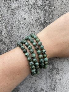 Armband med stenpärlor, Grönmelerade - Mix by Heart