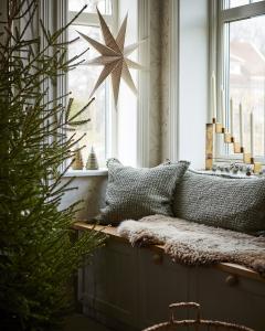 Pappersstjärna Brun / Vit, Dia: 60 cm - Affari