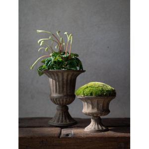 Pokal / Kruka på fot, Rostig Hilda - Wikholm Form