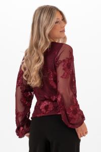 Blus med satinbroderade blommor, Burgundy Maeve - Capri Collection