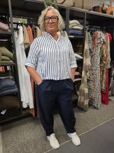 Ballongbyxa Marinblå, Anette - Caramelle Fashion