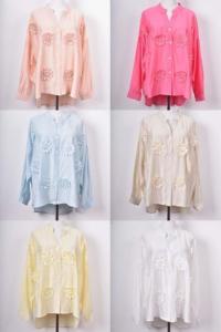 Blus med 3D blommor, Aprikos Malin - Caramelle Fashion