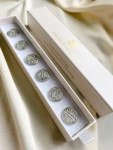 Button Covers, Medallion, Silver Charlotte (Set om 6) - The Shoelace Brand