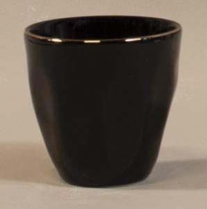 Mugg utan öra - Billie svart, Olsson & Jensen