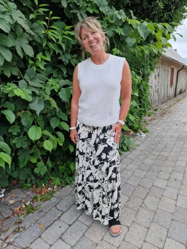 Stickad topp Offwhite, Kitty - Black Colour (M/L)