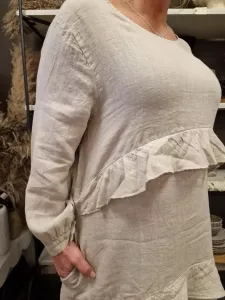 Linneklänning med volanger, Beige, Penny - Reunion