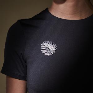 Brosch, Silverfärgat monstera blad, Tilly - the moshi