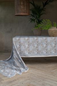 Duk, Mönstrad Blå, Dante (145x300 cm)