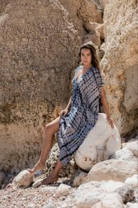 Klänning Kaftan-modell, Tie Dye Jeansblå, Camelia - Coconut Milk