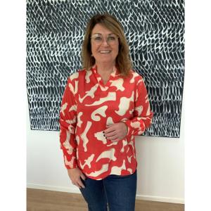 Blus, Röd med Naturvitt print, Ella - Three M