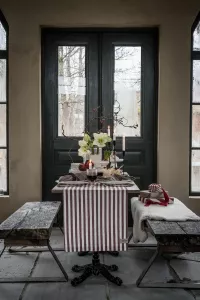 ERNST Löpare, Bredrandig Röd / Vit (45x250 cm)