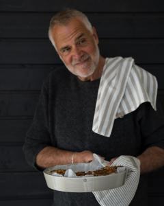 Ernst Ugnsform, Porslin Sand (Dia: 28cm)