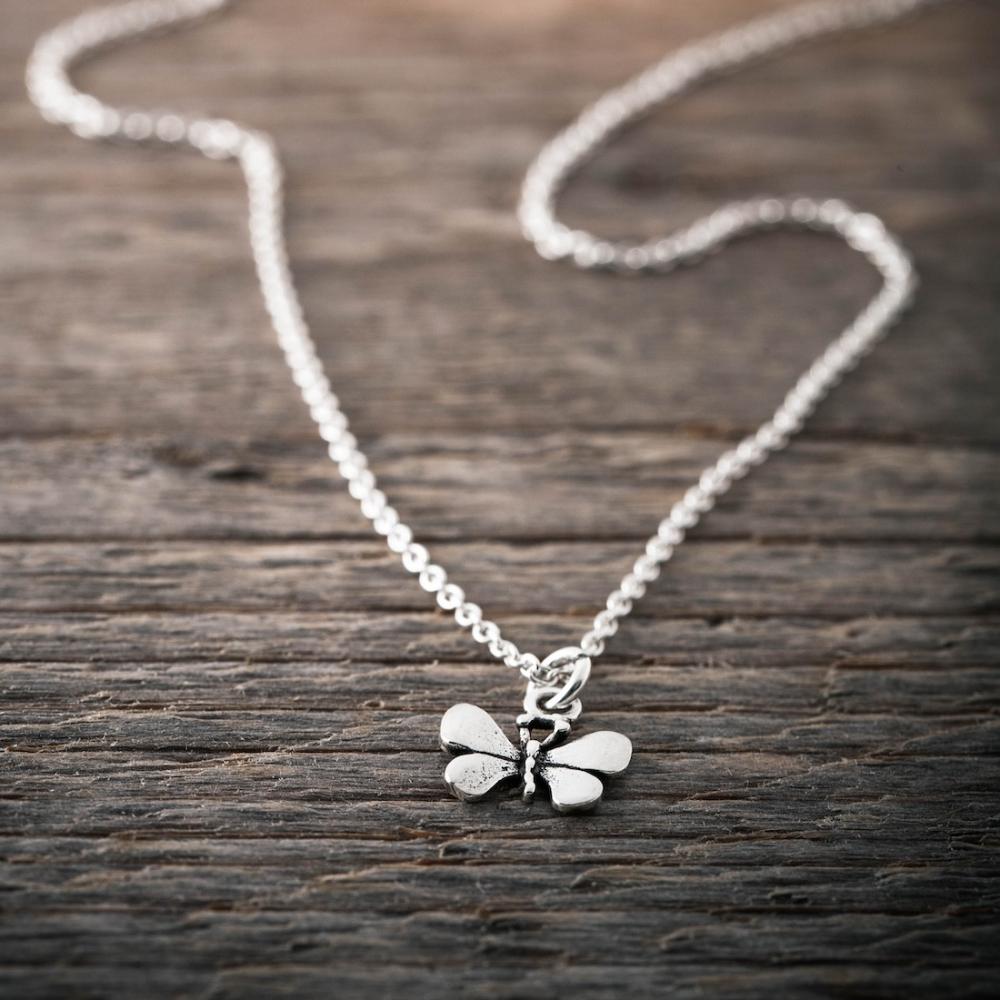 Halsband silver, Fjäril - by faith