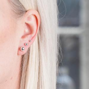 Silverörhängen, Kula 8 mm - by faith