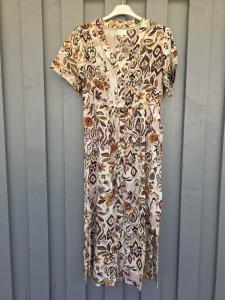 Klänning, Mönstrad Jordnära toner, Camilla - Caramelle Fashion