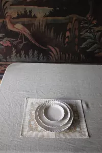 Florian bordstablett beige - Olsson & Jensen