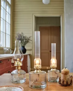 Fotogenlampa Elvira Klar Liten - Strömshaga