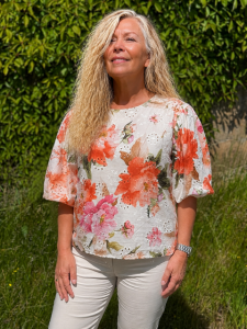 Topp med puffärm, Blommig Orange/Rosa, Jaquline - Mix by Heart    KOMMER SNART!!