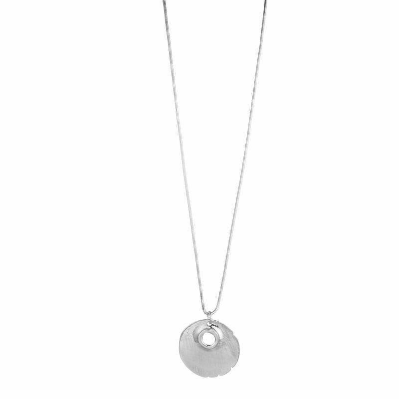Långt halsband med silverfärgat matt hänge med struktur - Gemini