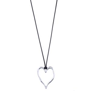 Halsband, Silverfärgat oregelbundet hjärta i svart läderband (långt) - Gemini