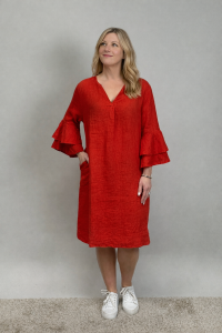 Linneklänning med volang på ärmen, Röd Alivia - Mix by Heart     BERÄKNAD LEV: APRIL