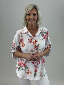 Blus i bomull med linnekänsla, Vit med blommor i orange / rött, Kelly - Mix by Heart   BERÄKNAD LEV: MAJ
