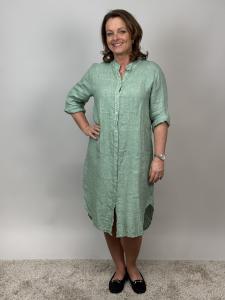 Långskjorta i linne, Lindblomsgrön Carina - Mix by Heart     BERÄKNAD LEV: APRIL