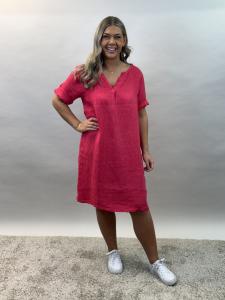 Linneklänning, Hallon Hildur - Mix by Heart    BERÄKNAD LEV: APRIL