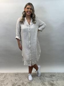 Linneskjorta lång, Beige Carina - Mix by Heart       BERÄKNAD LEV: APRIL