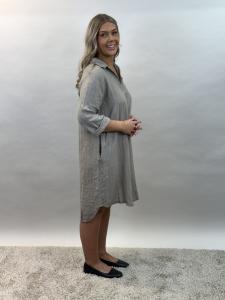 Linneskjorta Lång, Taupe Jenina - Mix by Heart      BERÄKNAD LEV: APRIL