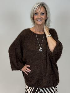 Stickad tröja, Brun Simona, Oversize - Mix by Heart     KOMMER SNART!