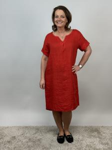 Linneklänning, Röd Hildur - Mix by Heart    BERÄKNAD LEV: APRIL