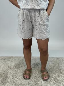 Shorts med brodyr, Beige Emira - Mix by Heart