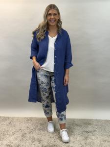 Långskjorta i linne, Mörkblå Carina - Mix by Heart      BERÄKNAD LEV: APRIL