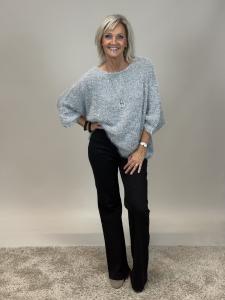 Stickad tröja, Grå Simona, Oversize - Mix by Heart     KOMMER SNART!