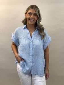 Linneblus med kort ärm, Ljusblå Zoe - Mix by Heart      BERÄKNAD LEV: APRIL