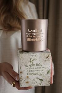 Majas Ljuslykta, Kom ihåg, du gör så gott du kan (9x10 cm) - Majas Cottage    BERÄKNAD LEV: MARS