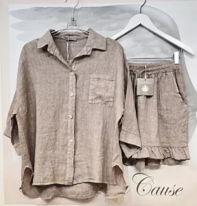 Linneshorts med volang, Taupe (Linn) - Soulful Fashion