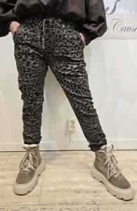 Magiskt stretchig byxa, Leo Mullvad (Madde) - Soulful Fashion