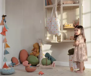 Maileg Gantosaurus i ägg, Medium - Mörk ockra