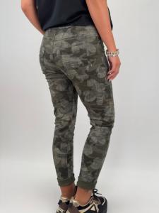 Magiskt strechig byxa, Mörkgrön Camo, Monika - Gemini