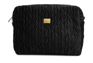 Quiltad necessär i svart sammet, medium (Pipol)